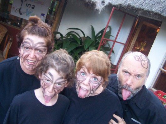 Friendly-Maori-Family.jpg